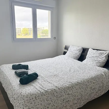 Between And Ocean - With Pool, Terrace, Wifi Apartment La Rochelle (Charente-Maritime)