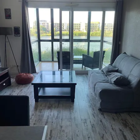 Between And Ocean - With Pool, Terrace, Wifi * 라로셸