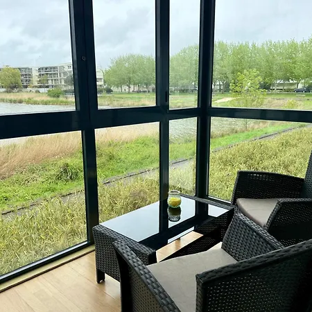 Between And Ocean - With Pool, Terrace, Wifi Apartmán