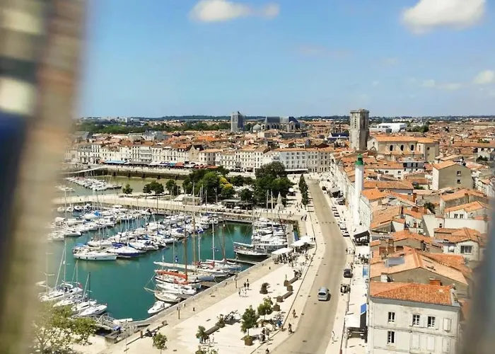 Between And Ocean - With Pool, Terrace, Wifi Apartamento